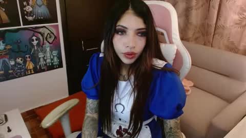 ALICIA  online show from 10-12-25, 04:00