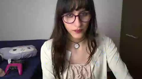 Alice online show from 01-07-25, 01:38