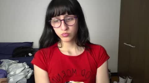 Alice online show from 01-12-25, 03:17