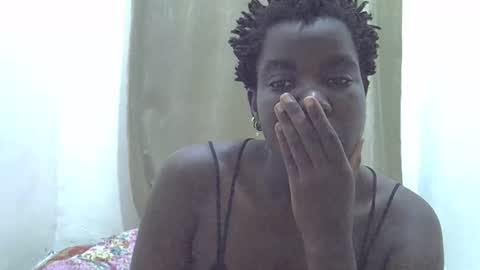 Snapshot of alicia_qween chatting on 06-04-26, 07:53 alicia_qween online show from 06-04-26, 07:53