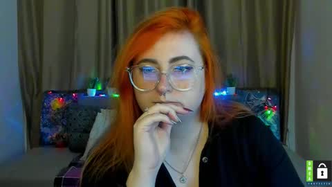 Alicia online show from 12-18-25, 12:22