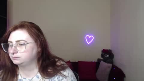 Alicia online show from 04-20-26, 05:21