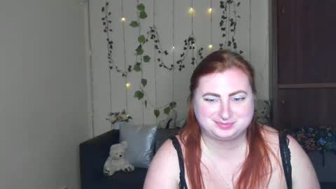 Snapshot of alicia_side_red chatting on 06-05-26, 06:52 Alicia online show from 06-05-26, 06:52