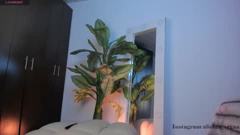 Alicia Vega  independent model online show from 03-22-26, 05:44