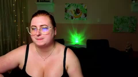 Alicia online show from 07-20-26, 10:39