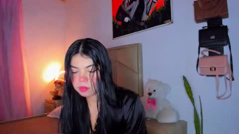 aliciabiden online show from 11-17-25, 03:12
