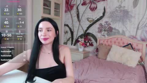 Veronica online show from 11-19-25, 04:40