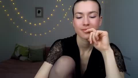 alicianoveli online show from 07-05-26, 04:19