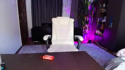 aliciawonderxx online show from 07-24-26, 10:19