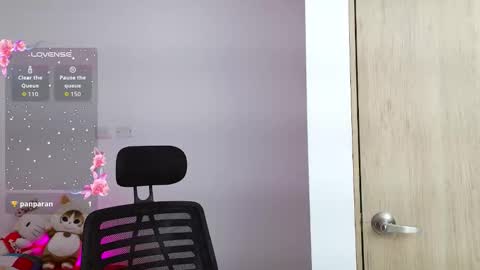 aliciia_23 online show from 03-04-26, 11:22