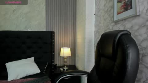 Snapshot of alicy__torres chatting on 04-23-26, 12:15 alicya online show from 04-23-26, 12:15