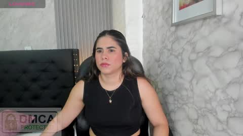 Snapshot of alicy__torres chatting on 05-19-26, 12:11 alicya online show from 05-19-26, 12:11