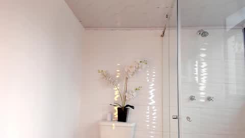 Ali Diaz online show from 03-01-25, 06:54