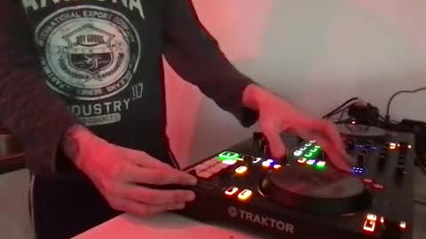 busco rockera online show from 02-19-25, 04:55