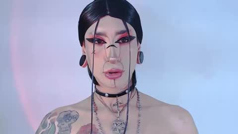     online show from 06-10-26, 11:46