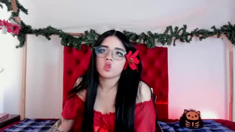 Snapshot of aliice_walker_ chatting on 12-10-24, 05:33 aliice_walker_ online show from 12-10-24, 05:33