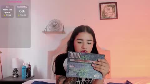 Snapshot of aliice_walker_ chatting on 01-27-25, 02:57 aliice_walker_ online show from 01-27-25, 02:57