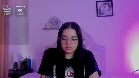 Snapshot of aliice_walker_ chatting on 02-03-25, 03:17 aliice_walker_ online show from 02-03-25, 03:17