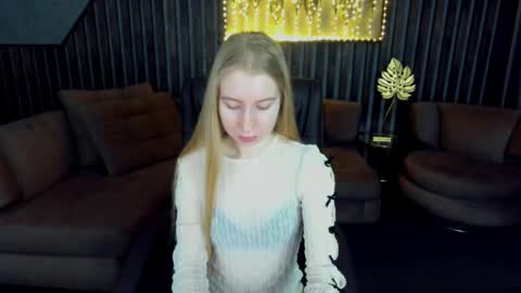 Alina online show from 04-19-26, 05:40