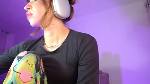  NYX  online show from 06-11-26, 02:53