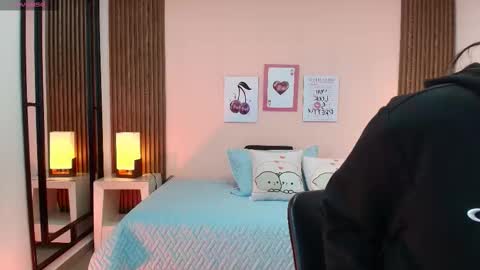 Alina online show from 11-19-25, 11:32