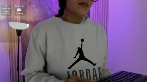 alina online show from 04-11-26, 11:14