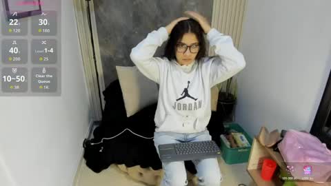 alina online show from 04-17-26, 11:24