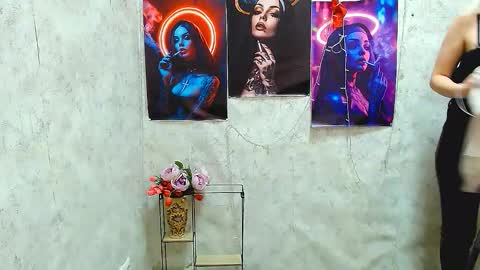 Alina online show from 03-29-26, 05:40