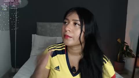 lili online show from 06-24-26, 04:44