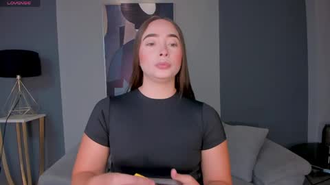 alinakravitz_ online show from 06-03-26, 06:46
