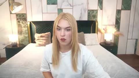 Alina online show from 07-26-26, 12:23