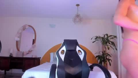 AlinaSimmons online show from 06-03-26, 01:08