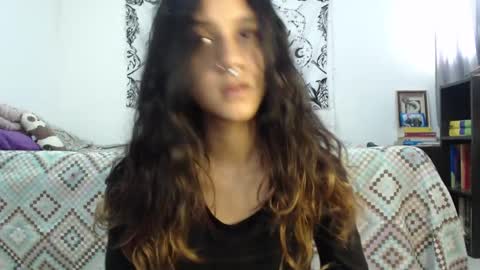 Snapshot of alinawoolf_ chatting on 12-06-24, 04:38 Ali online show from 12-06-24, 04:38