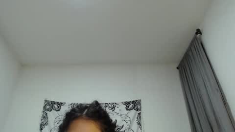 Snapshot of alinawoolf_ chatting on 02-04-25, 05:53 Ali online show from 02-04-25, 05:53