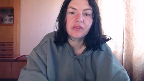 Snapshot of alinaxjames chatting on 05-05-26, 07:38 AlinaxJames online show from 05-05-26, 07:38