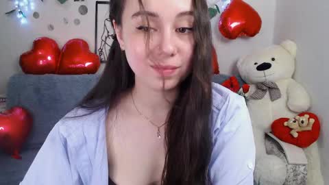AlinaXRose online show from 05-19-26, 09:54