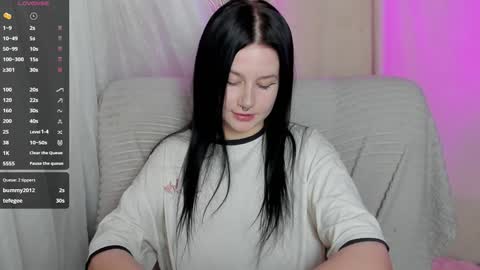 Snapshot of alinegreeeen chatting on 01-31-25, 01:34 Aline Greeeen online show from 01-31-25, 01:34