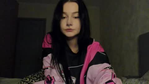 Aline Greeeen online show from 04-23-26, 12:29