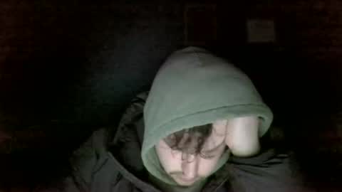 Snapshot of aliprcalica1 chatting on 04-04-26, 11:02 Chris online show from 04-04-26, 11:02