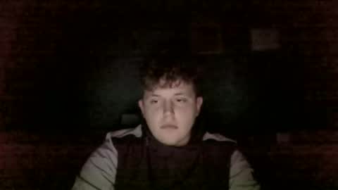 Snapshot of aliprcalica1 chatting on 04-10-26, 11:42 Chris online show from 04-10-26, 11:42