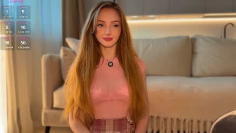 Alisa but you can call me Molli  online show from 06-04-26, 04:51
