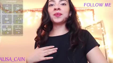 Snapshot of alisa__cain chatting on 12-03-24, 05:42 Alejandra online show from 12-03-24, 05:42