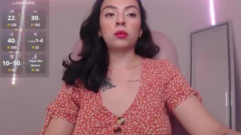 Snapshot of alisa__cain chatting on 03-05-25, 05:50 Alejandra online show from 03-05-25, 05:50