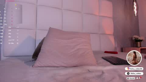     online show from 01-10-25, 03:06