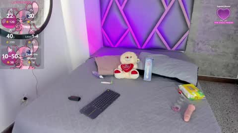 Snapshot of alise_mason chatting on 04-24-26, 07:11 alise_mason online show from 04-24-26, 07:11