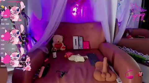 Snapshot of alise_mason chatting on 07-07-26, 06:38 alise_mason online show from 07-07-26, 06:38