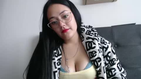 alisha_9997 online show from 01-11-26, 08:47