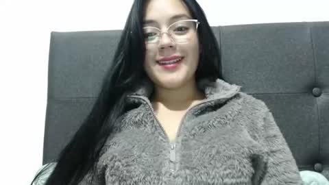 Snapshot of alisha_9997 chatting on 05-15-26, 10:22 alisha_9997 online show from 05-15-26, 10:22