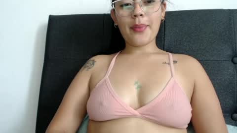 Snapshot of alisha_9997 chatting on 06-23-26, 03:54 alisha_9997 online show from 06-23-26, 03:54