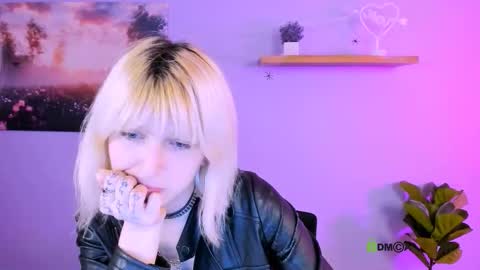 Snapshot of alisha_blonde chatting on 10-31-25, 08:48 Youre Alishe online show from 10-31-25, 08:48